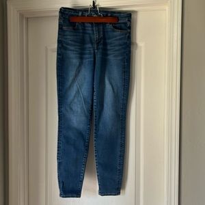 American Eagle Next Level Stretch Curvy High Rise Jegging 10 Regular